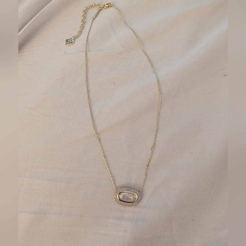 EUC Kendra Scott Collectors Box Iridescent Baguette Elisa